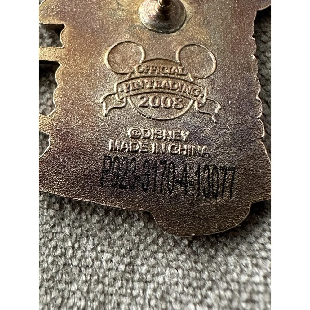 Disney Parks Mickey Mouse Brave Little Tailor Spool Enamel Trading Pin 2008